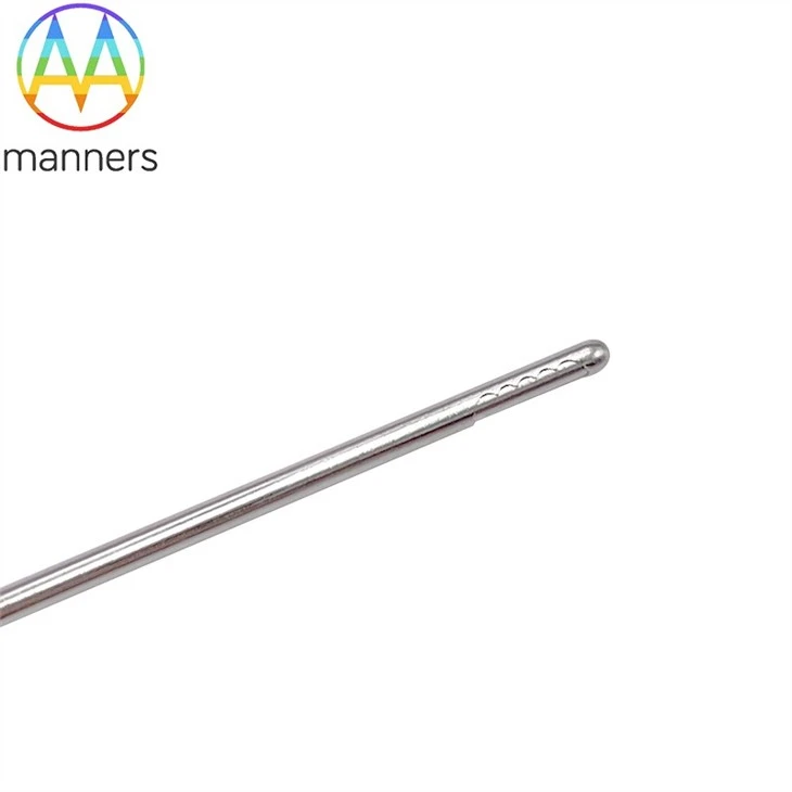 Shaver Blade For Soft Tissue Debridement